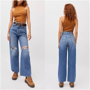 LEVI’S Premium High Loose Jeans in Max Out Medium Wash